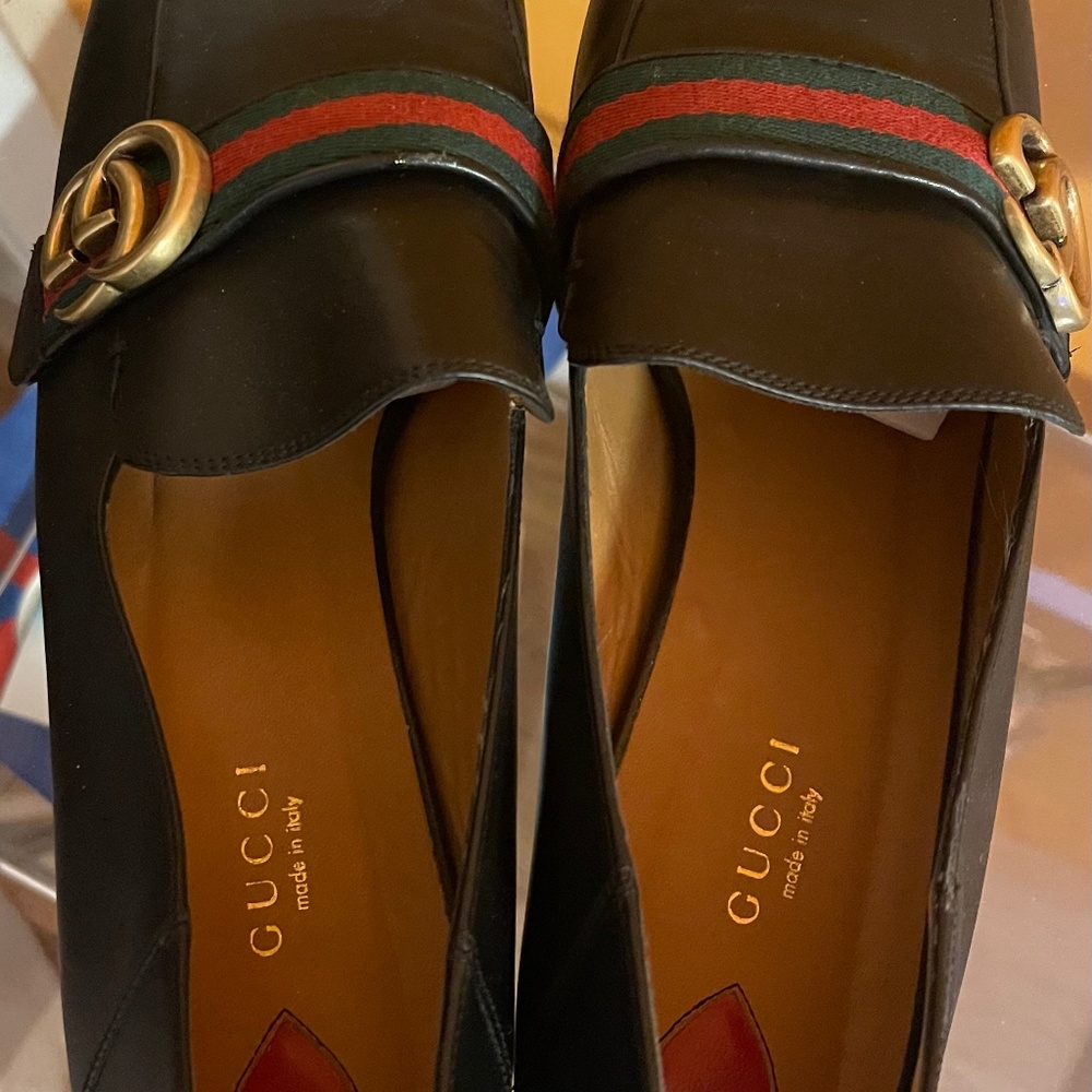 Gucci Authentic shoes Used in good condition. Made in Italy. original box